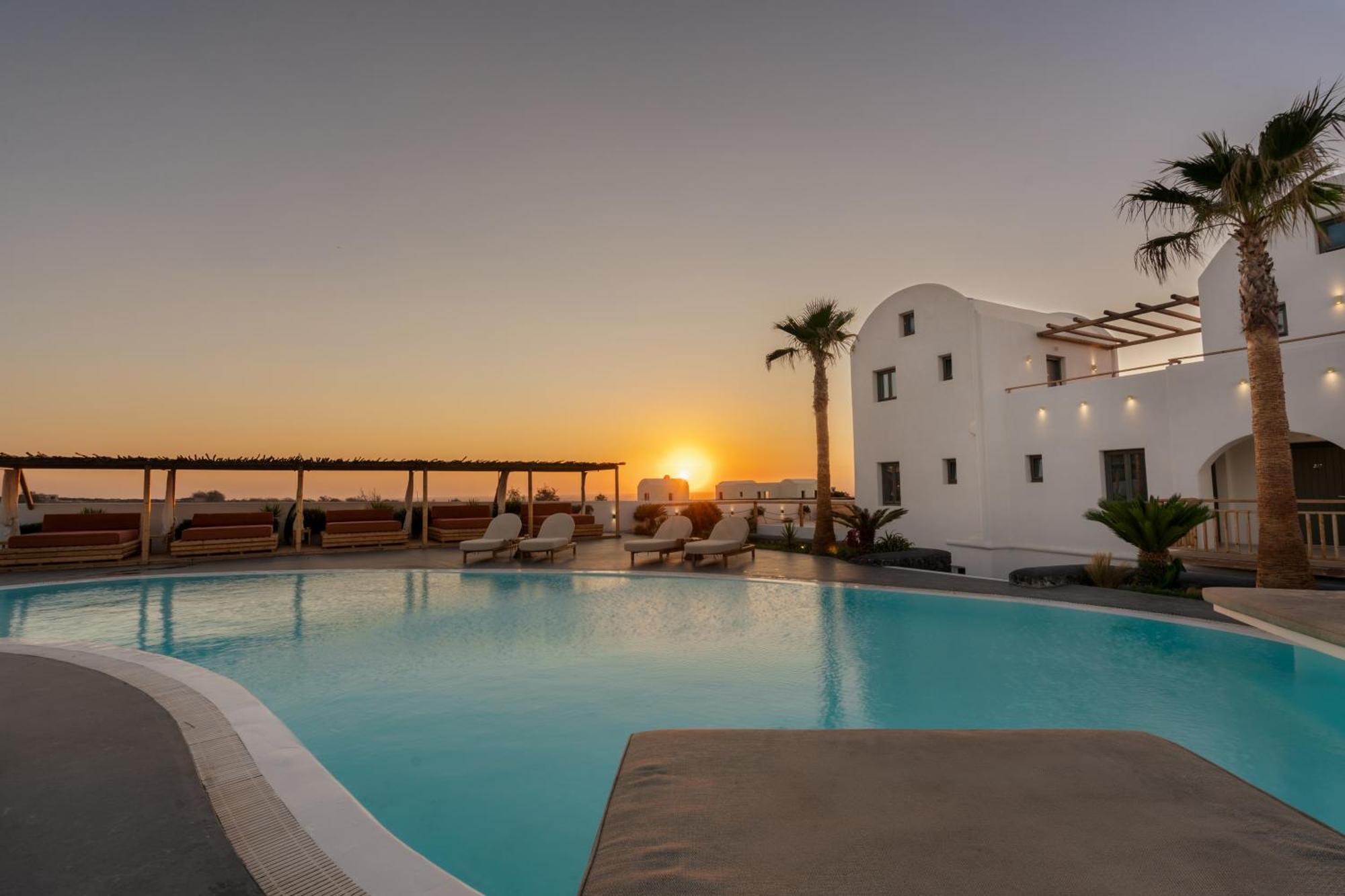 Amethyst Luxury Suites Oia Zewnętrze zdjęcie